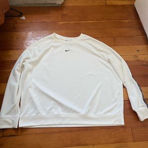 nike long sleeve
